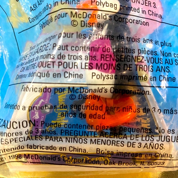 WALT DISNEY MARY POPPINS VTG 1998 McDONALDS HAPPY MEAL TOY #4 VIDEO FAVORITES 3” - Picture 7 of 9